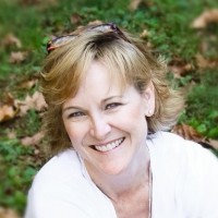 Susan Stilwell casual headshot